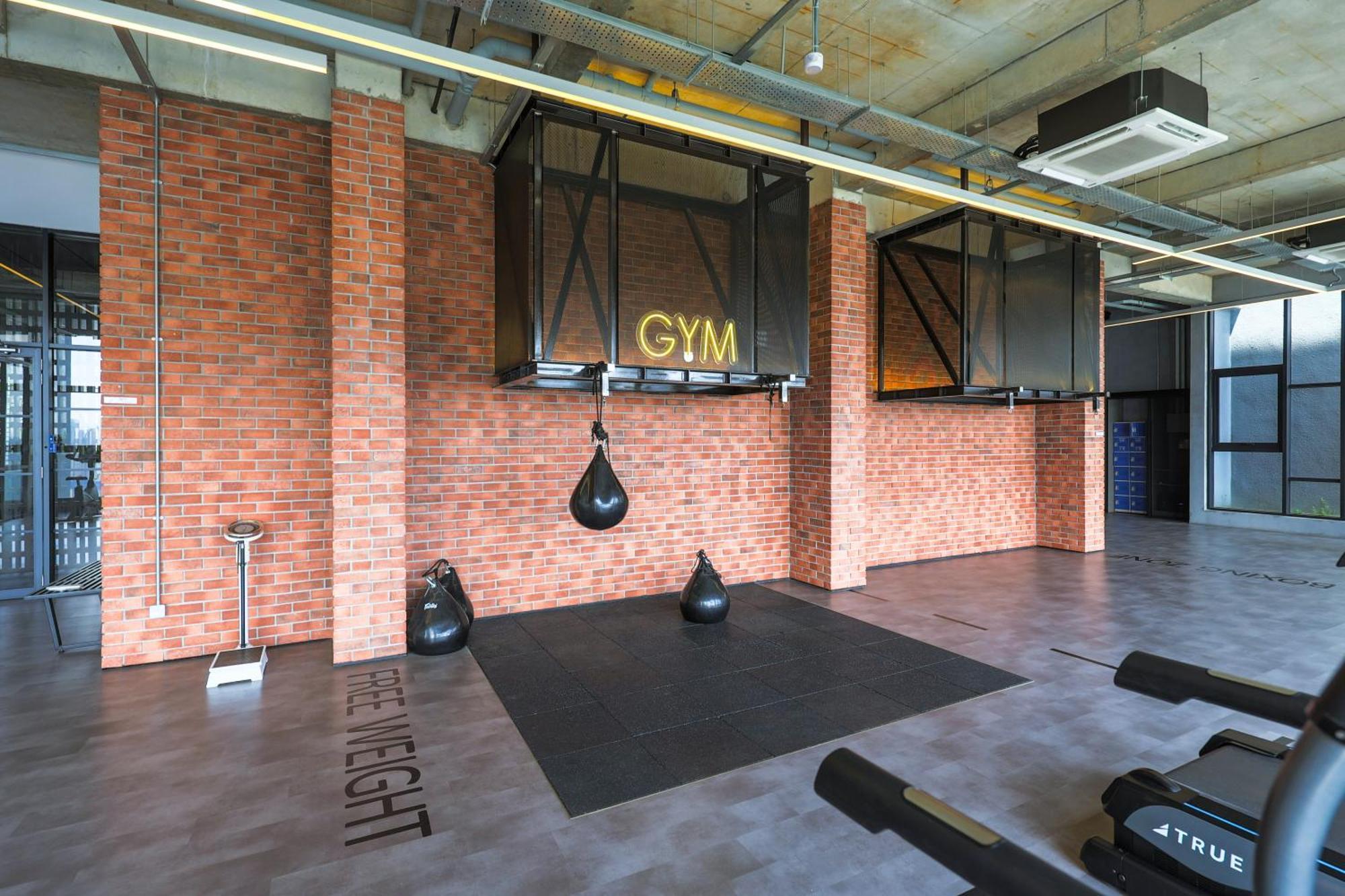 Millerz Square By Mykey Apartment กัวลาลัมเปอร์ ภายนอก รูปภาพ The gym at the hotel
