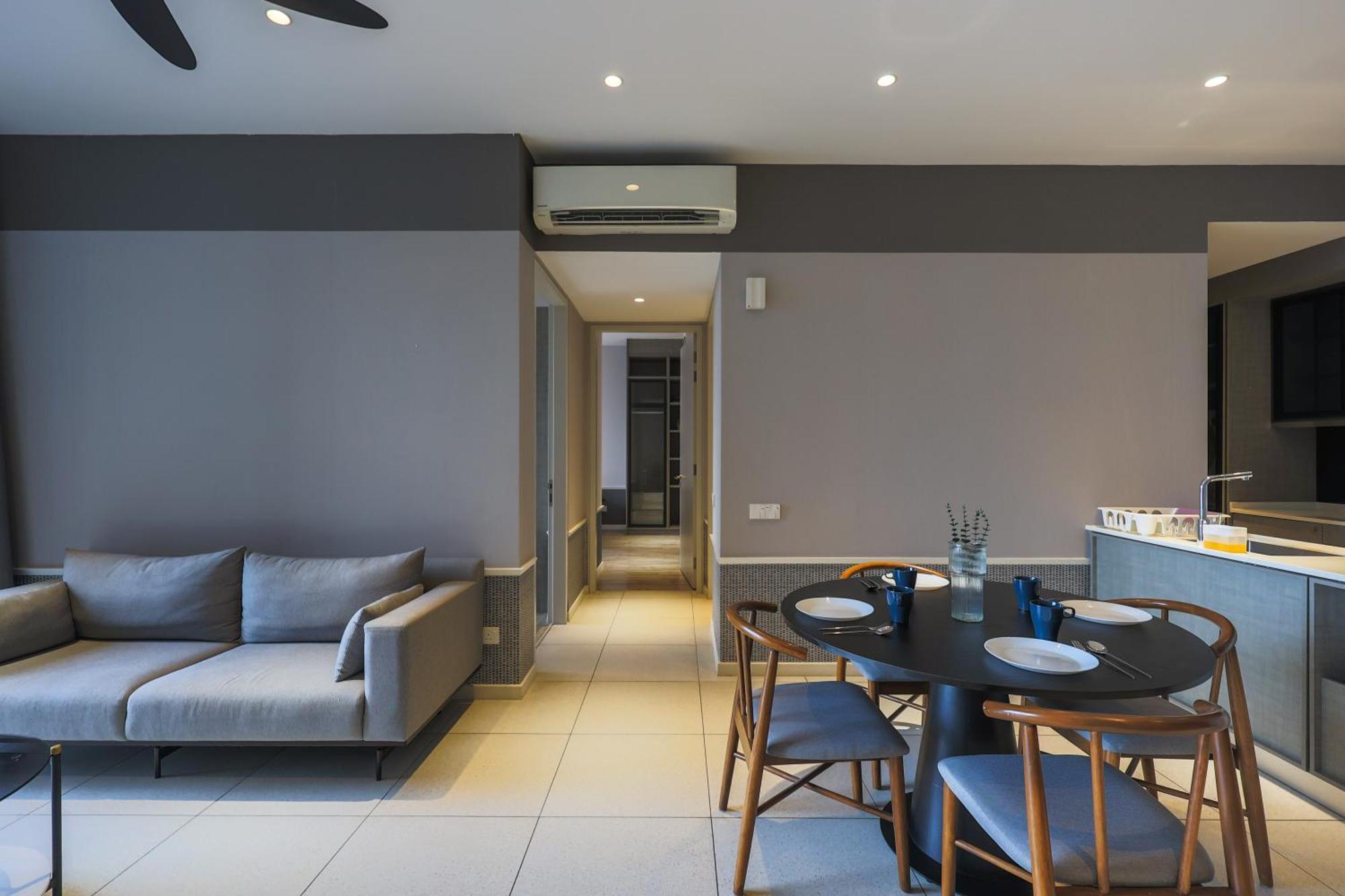 Millerz Square By Mykey Apartment กัวลาลัมเปอร์ ภายนอก รูปภาพ A living room in a condominium
