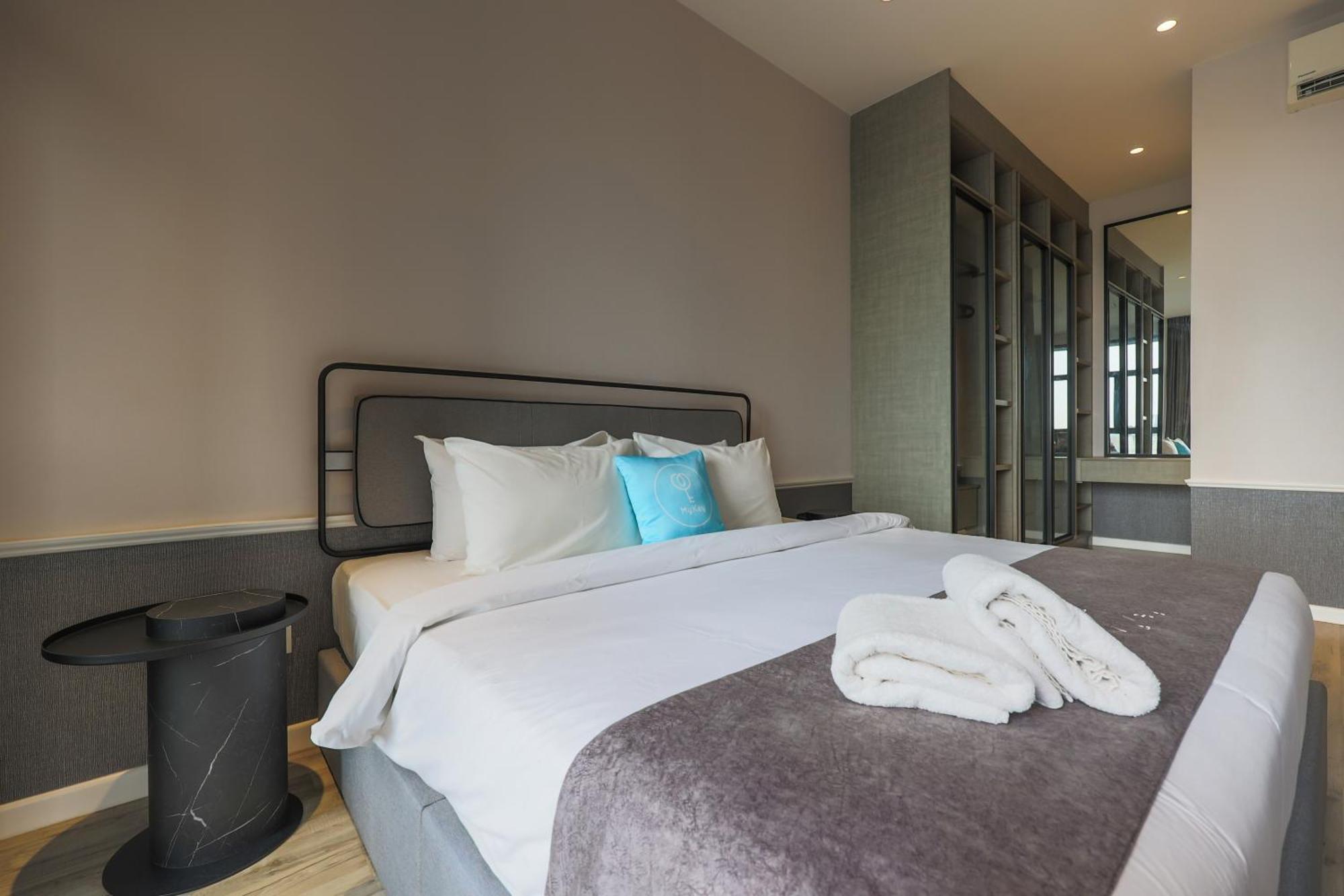 Millerz Square By Mykey Apartment กัวลาลัมเปอร์ ภายนอก รูปภาพ A bedroom at the hotel